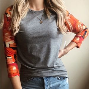 NWT LuLaRoe Randy Tee
